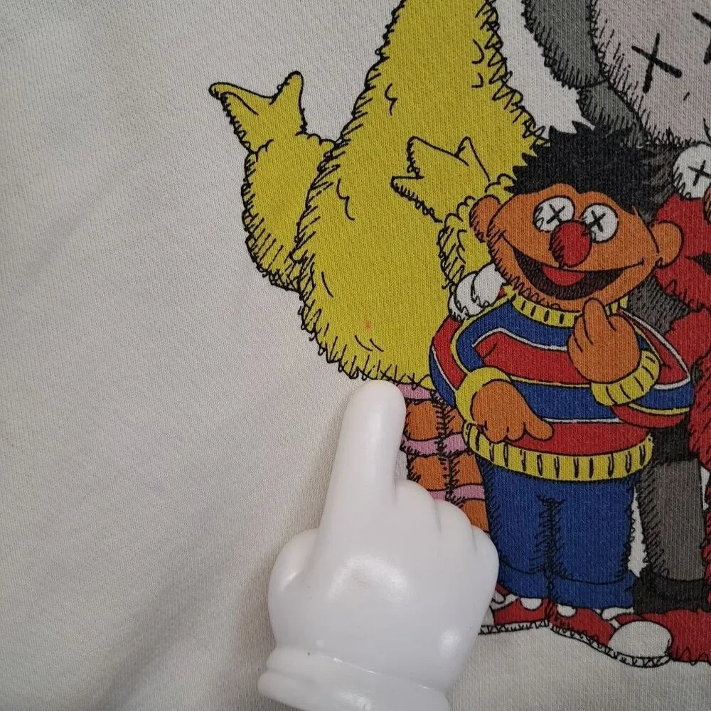 Kaws x Sesame Street Uniqlo Beige Cream Medium Hoodie - Picture 10 of 14